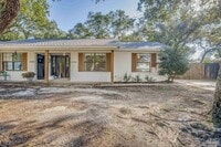 Building Photo - 207 McClure Dr