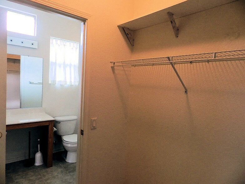 Master Closet - 1843 Leander Ln