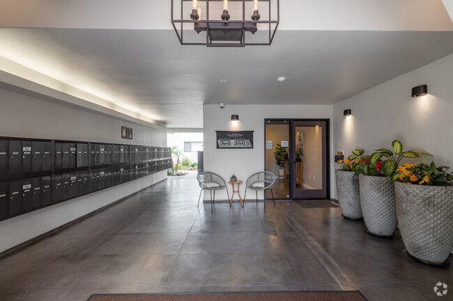 Lobby Photo - Casa del Rio Seco