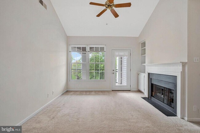 Building Photo - 46580 Drysdale Terrace