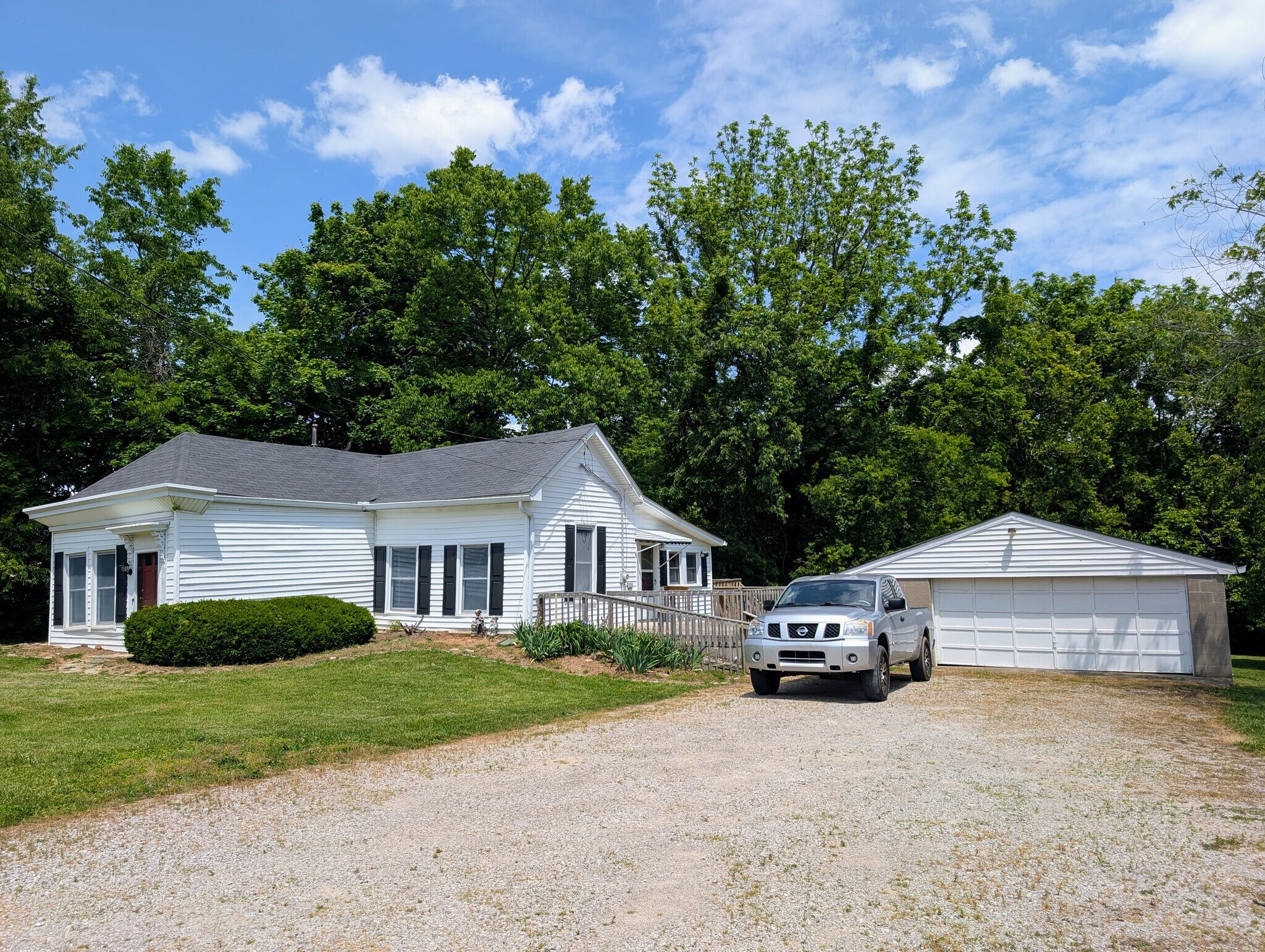 Building Photo - 6109 Billtown Rd