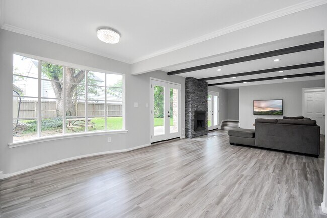 Building Photo - 12710 Barryknoll Ln