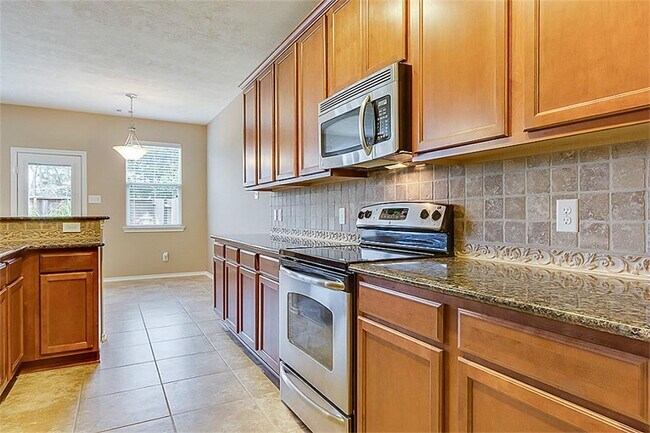 Building Photo - 251 Bloomhill Pl