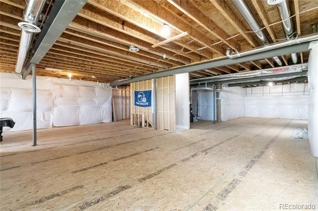 Building Photo - 2554 Eastview Dr
