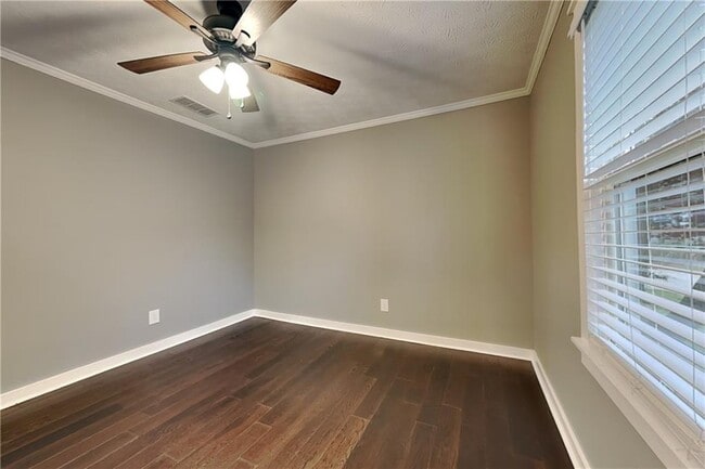 Building Photo - 3355 Hudson Ln