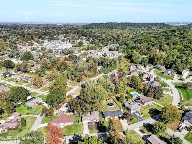 Building Photo - 7405 Ridan Way