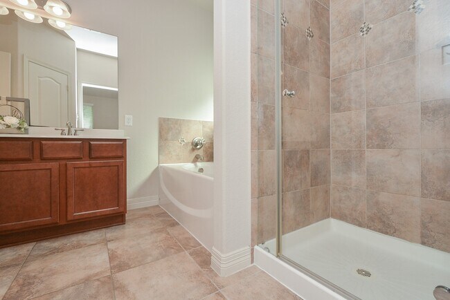 Building Photo - 7215 Casita Dr