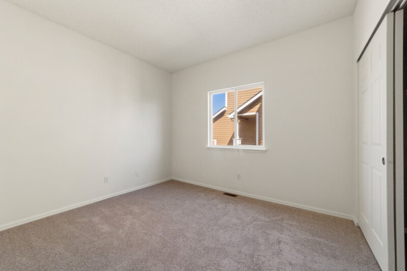 Building Photo - 4627 Bittercreek Dr