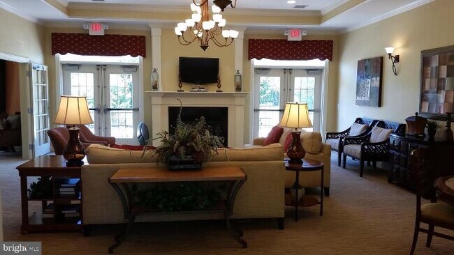 Building Photo - 435 Timberlake Dr