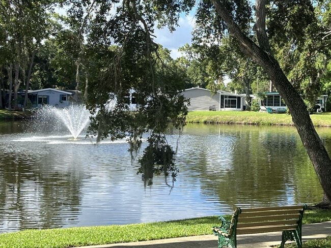 Building Photo - 15777 Bolesta Rd