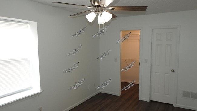 Building Photo - 3501 N Drury Ave