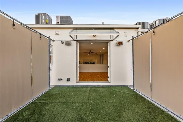 Building Photo - 3344 Miro Pl