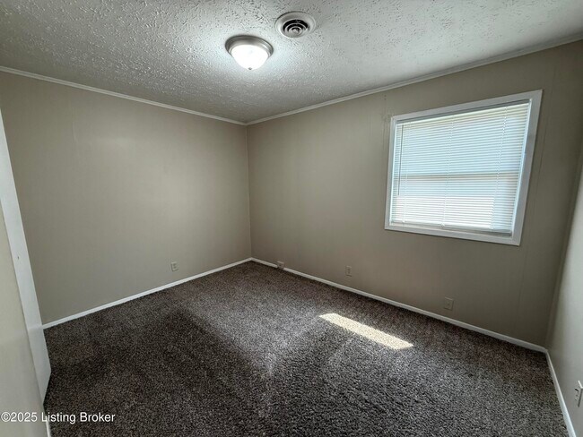 Building Photo - 6709 Rebecca Ln