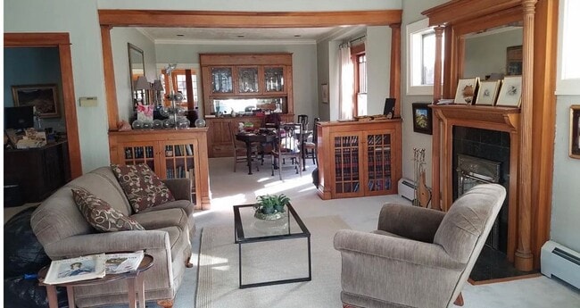 Building Photo - Stunning Historic Home in Washington Park – Updated, Spacious & Full of Charm!