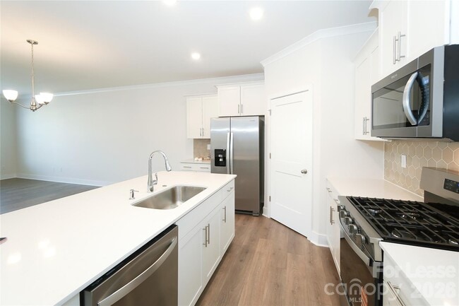 Building Photo - 2043 Harlequin Dr