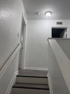 Building Photo - 6109 Reynolds St