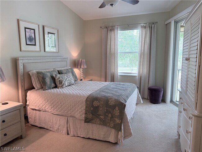 Building Photo - 3555 Laurel Greens Ln N