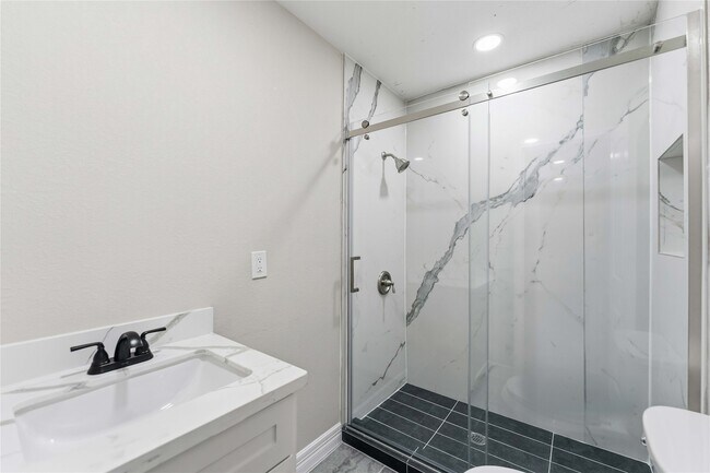 Building Photo - 8137 Way St