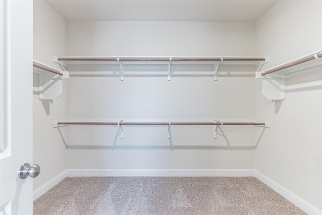 Building Photo - 210 Gulfton St