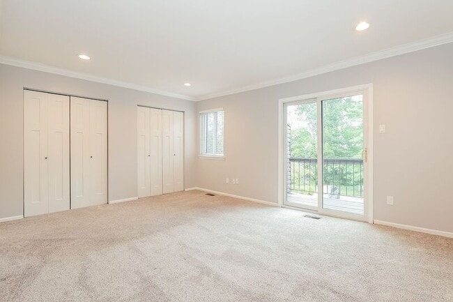 Building Photo - 2206 Brandenburg Way