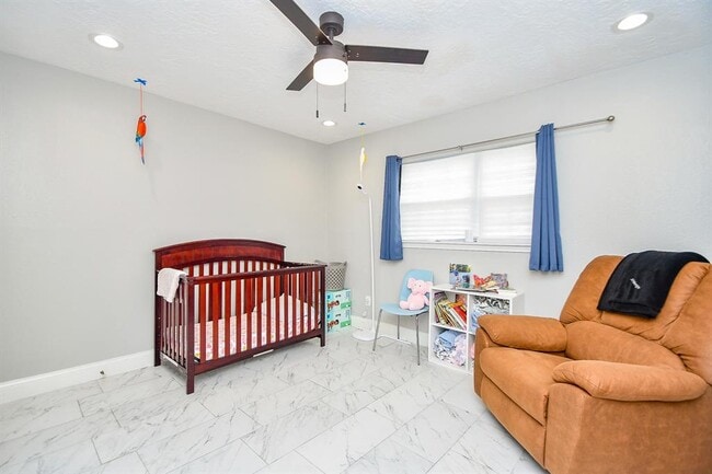 Building Photo - 7518 Teal Run Dr