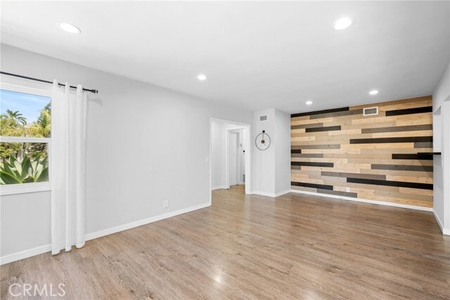 Building Photo - 11793 Glencrest Dr