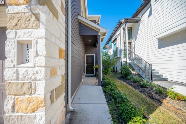 Building Photo - 1539 Rustling Creek Dr