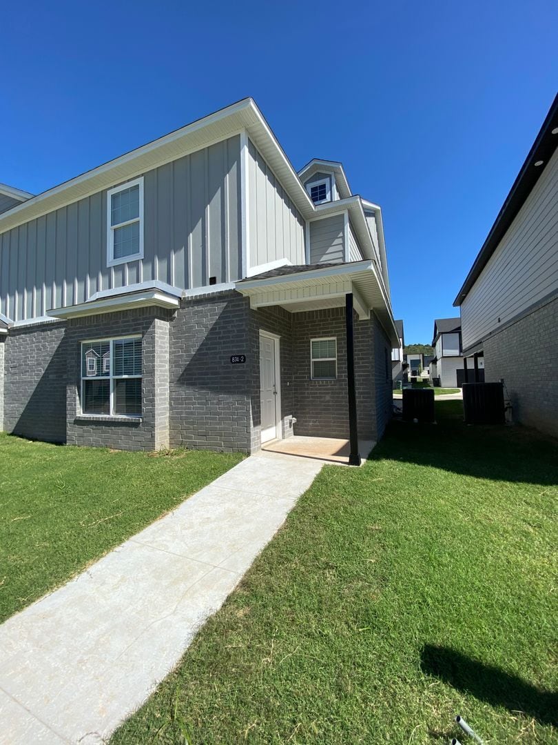 Building Photo - 874 S Amarillo Ave