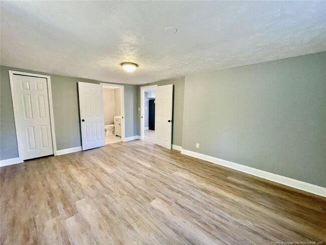 Building Photo - 714 Wilma St