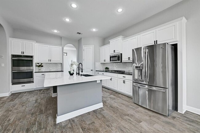 Building Photo - 154 Goodwater Ct