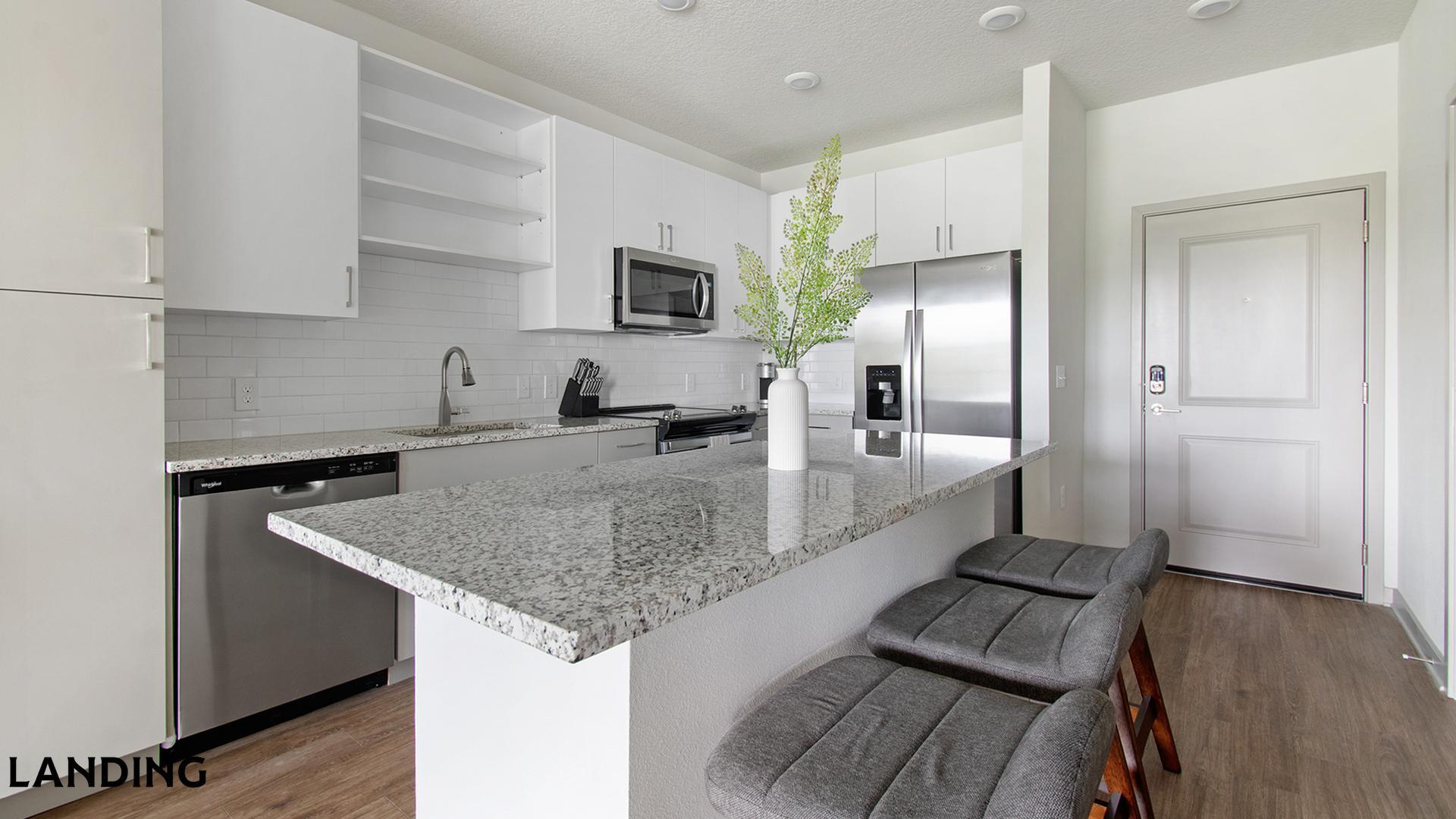Building Photo - 7311 Baymeadows Way