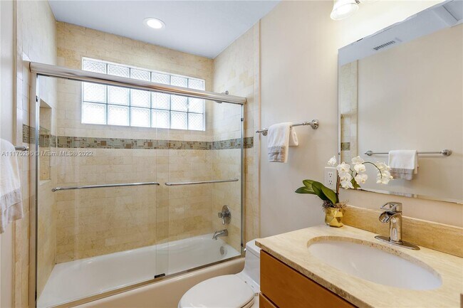 Building Photo - 1127 Laguna Springs Dr