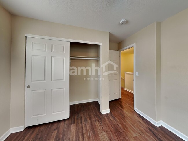 Building Photo - 6565 Monaco Dr