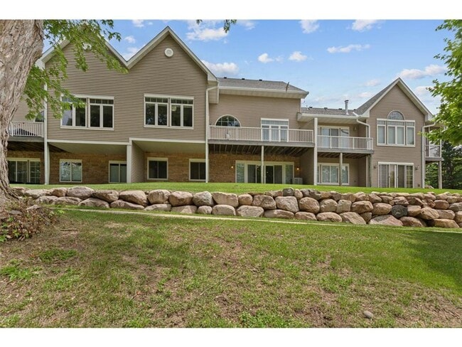 Building Photo - 1128 Shumway Ct
