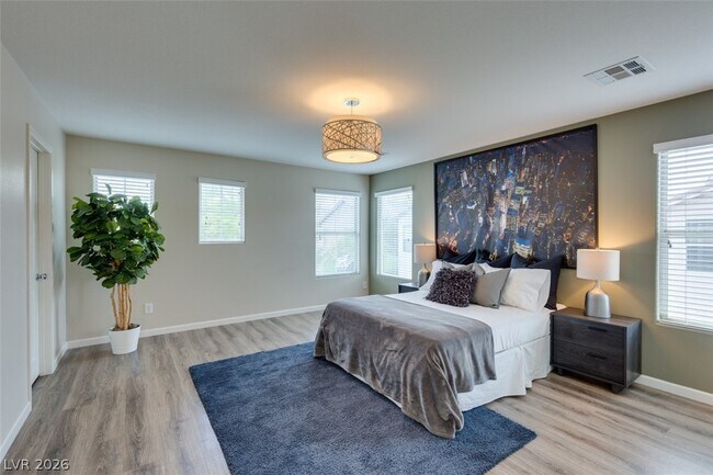 Building Photo - 304 Windsor Ridge Ave