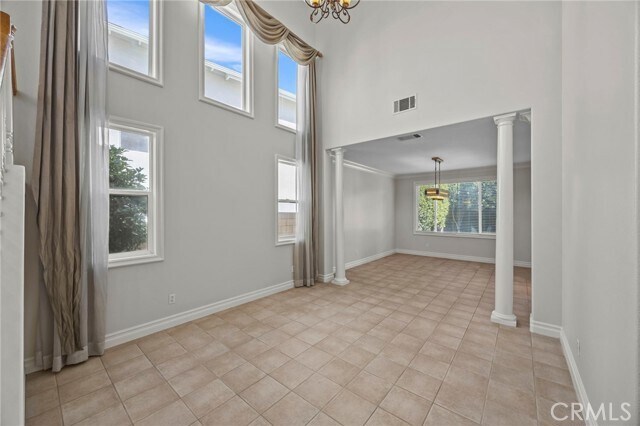 Building Photo - 5050 Stone Ridge Dr