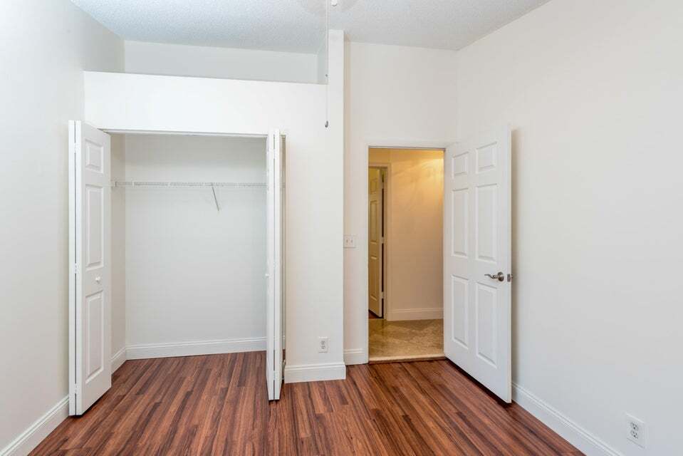 Building Photo - 5514 NW 41st Ter