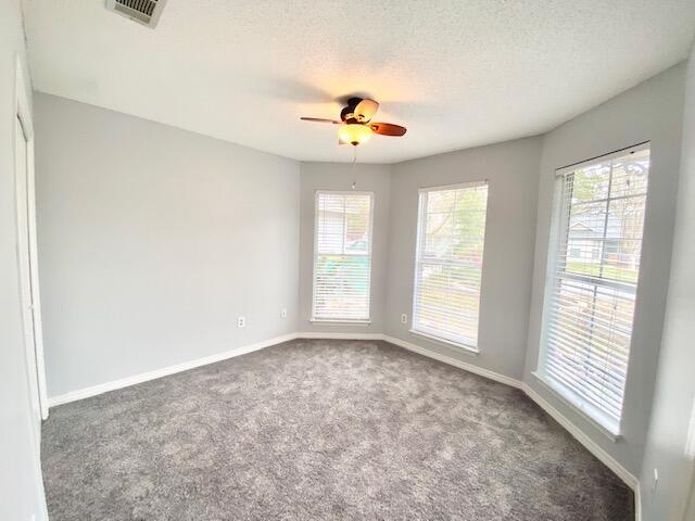 Building Photo - 102 Midland Ct