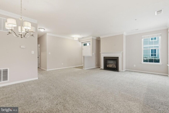 Building Photo - 44025 Vaira Terrace