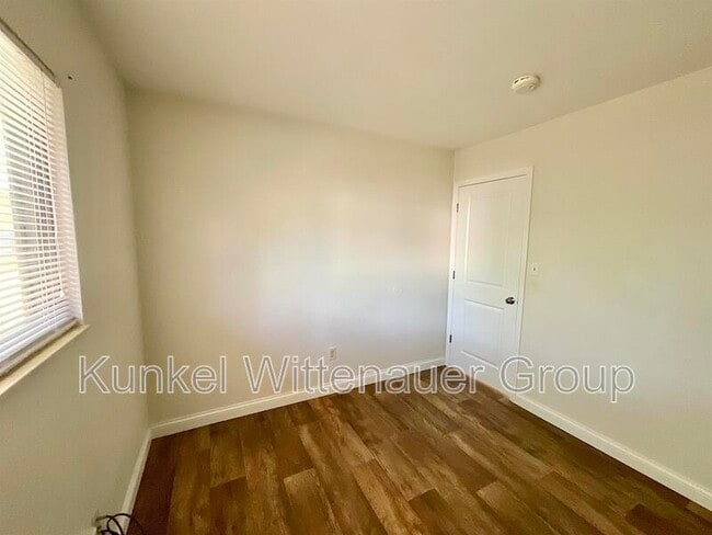 Building Photo - 122 Sugar Pine Ln