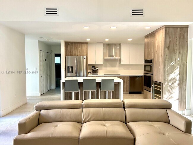 Building Photo - 4445 Red Rd