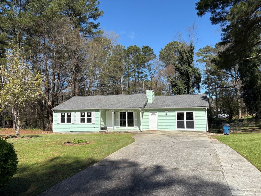 Building Photo - 429 Strickland Ct