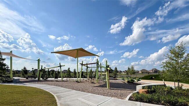 Building Photo - 3518 Grassland Dr