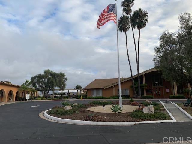 Building Photo - 3839 Vista Campana S