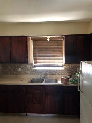 Building Photo - 3514 Sparrow St