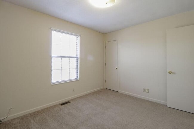 Building Photo - 284 Northridge Dr