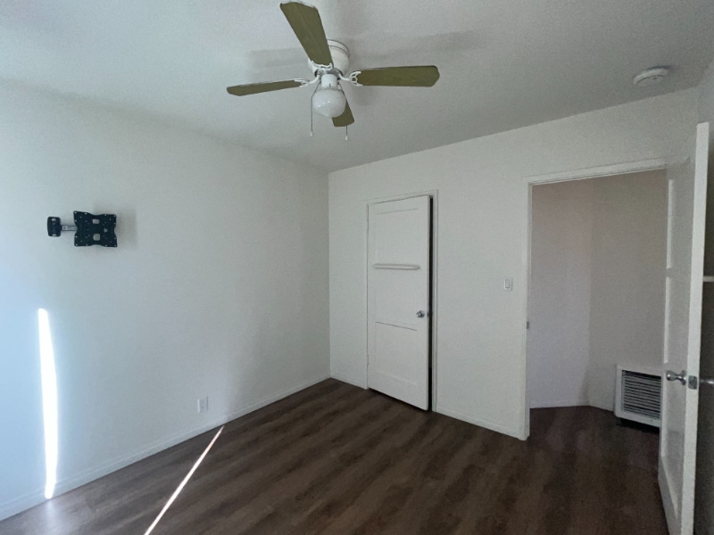 Building Photo - 5616 Kinston Ave