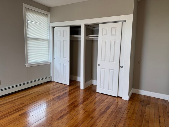 Building Photo - 56 Estes St