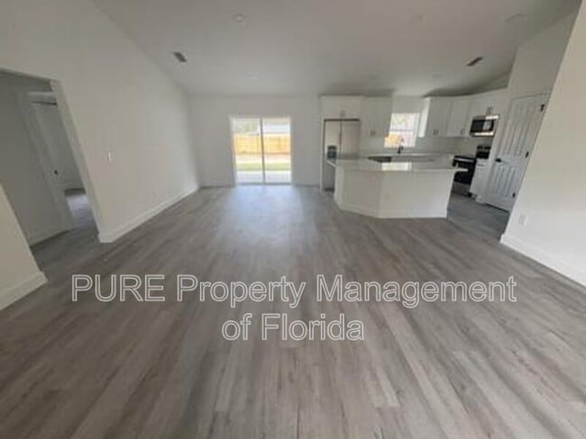 Building Photo - 5787 NW 62nd Ave