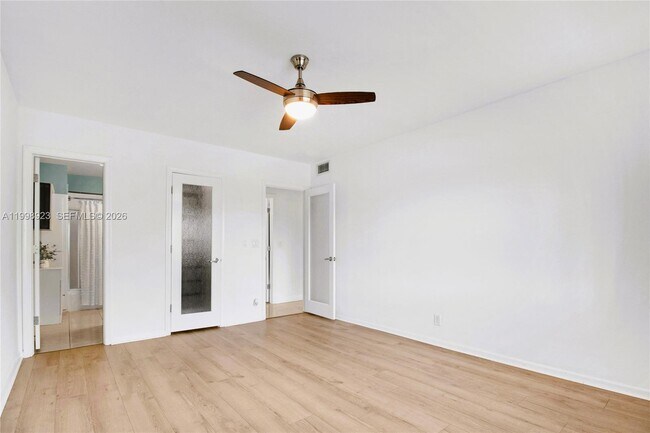 Building Photo - 2230 NE 56th Pl